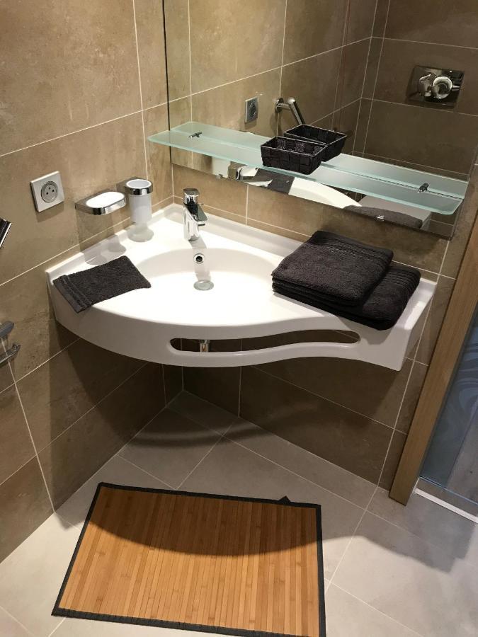 Zenao Frejus Aparthotel Exteriör bild