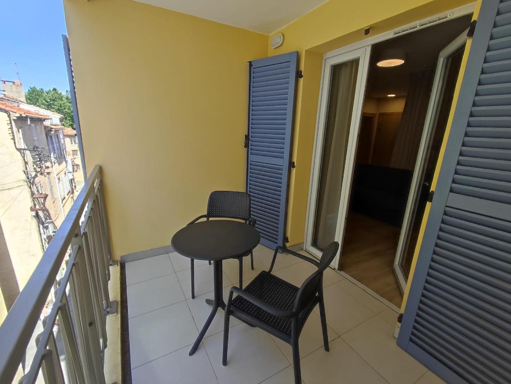 Zenao Frejus Aparthotel Exteriör bild